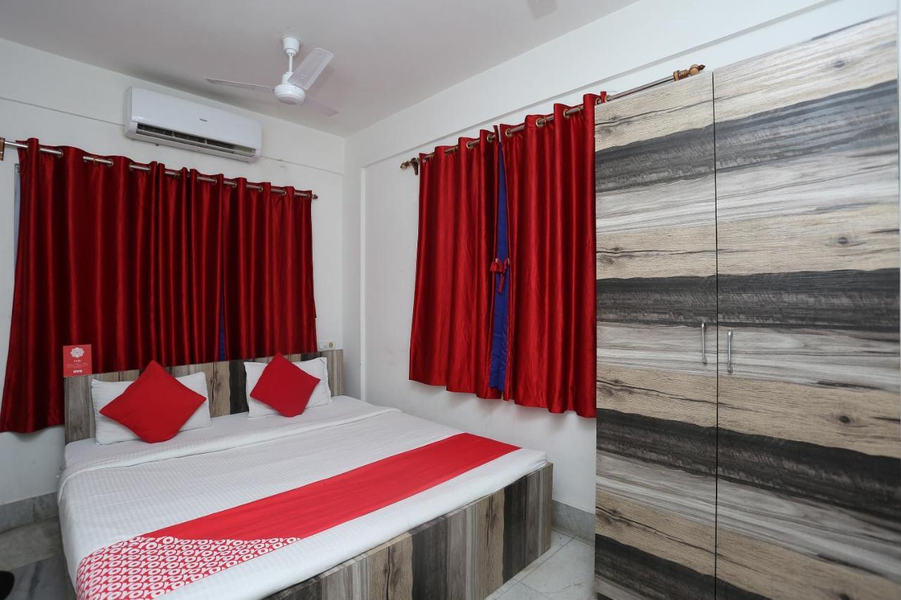 Oyo 11054 Amar Raj Guest House Kolkata Ngoại thất bức ảnh